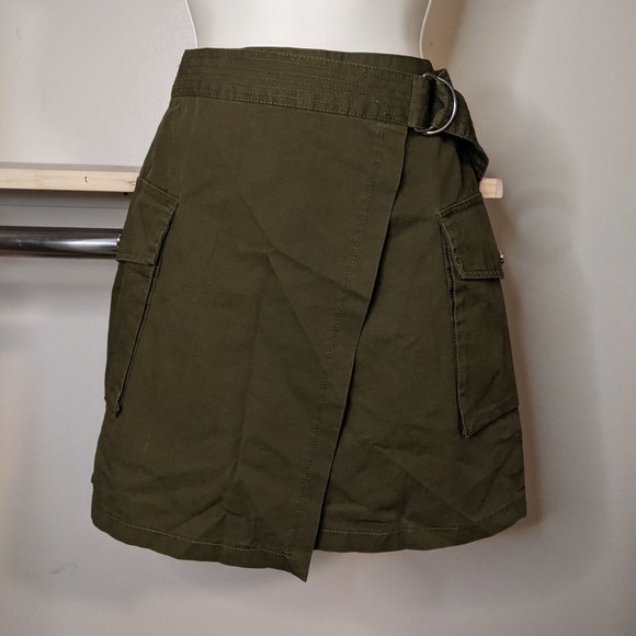 H&M Olive Green Utilitarian Cotton Wraparound Skirt with Cargo Pockets - Picture 1 of 3